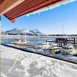 בית נופש Lofoten Seafront Nappstraumen, Lilleeid 68 Gravdal (Vestvagoy)