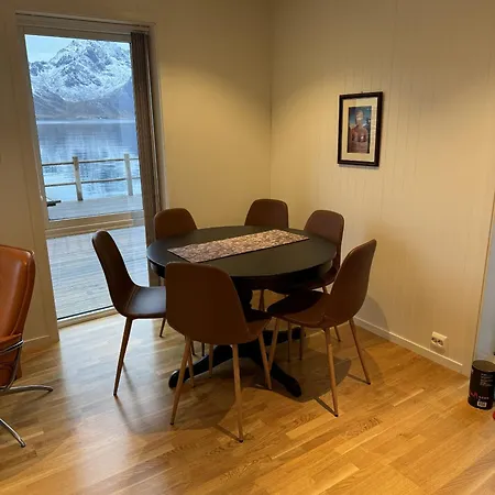 Holiday home Nappstraumen Seafront Cabin, Lilleeid 68 *